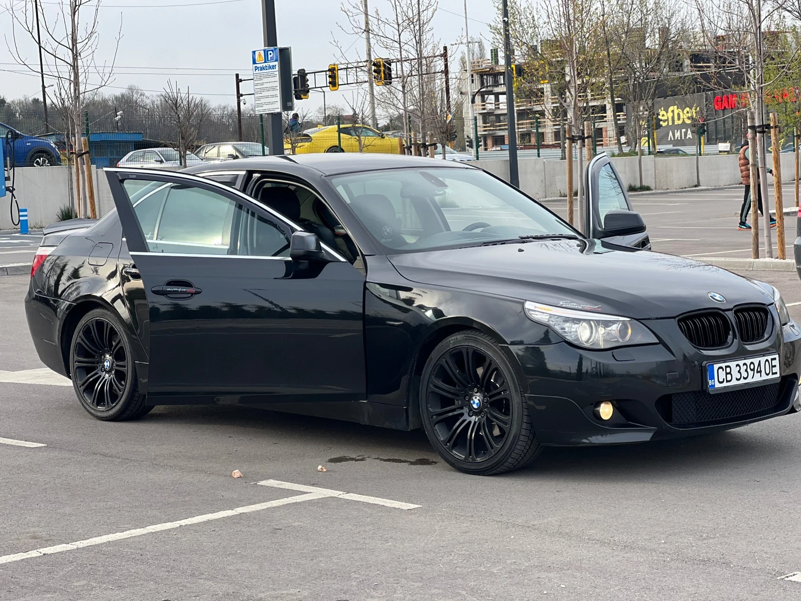 BMW 520, снимка 3 - Автомобили и джипове - 54848072
