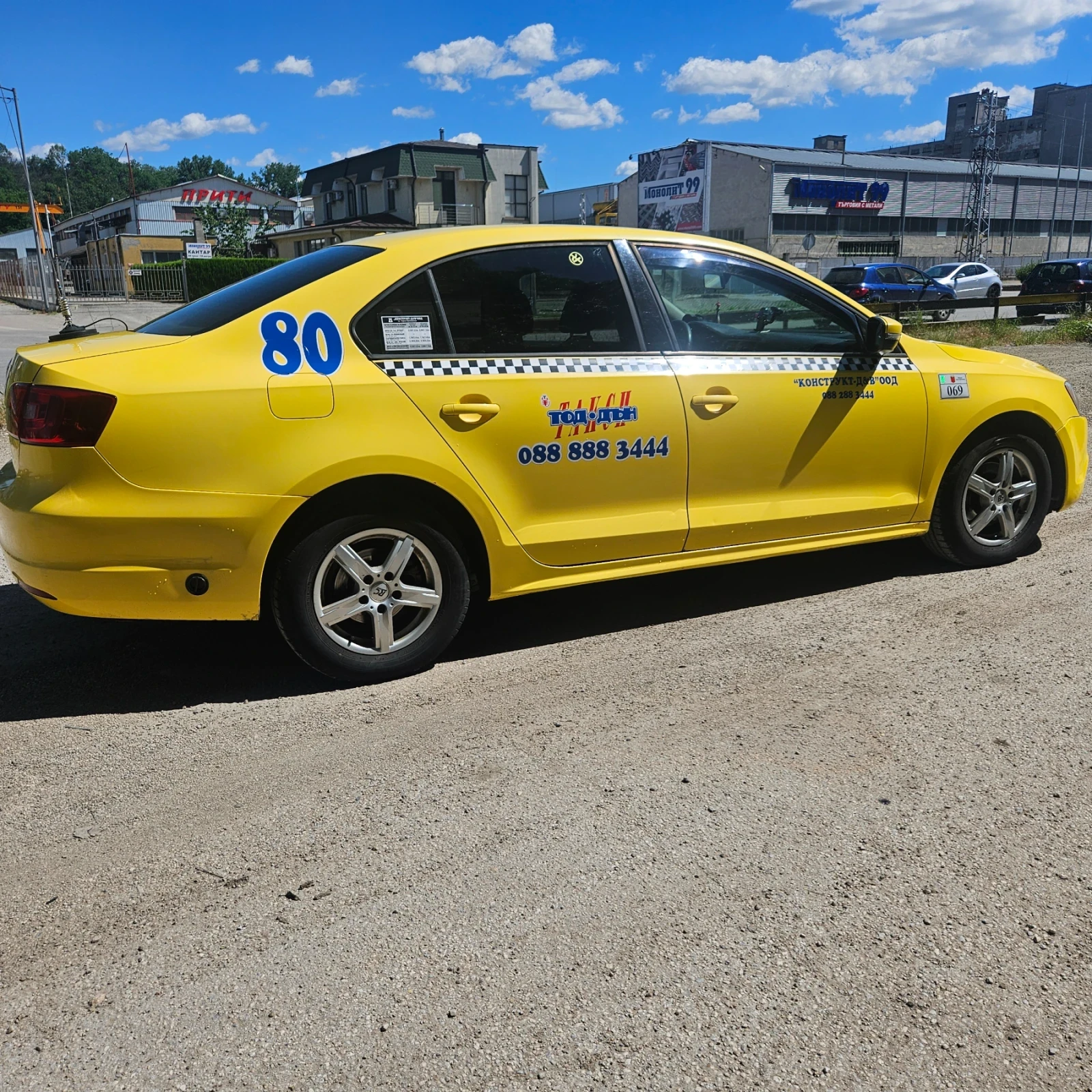 VW Jetta 2.0 mpi, снимка 2 - Автомобили и джипове - 55010748