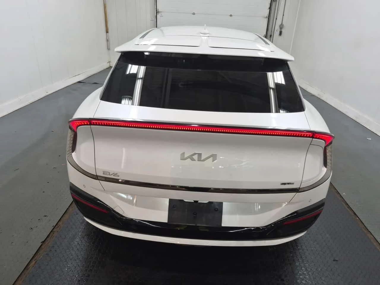 Kia EV6 LONG RANGE GT LINE 1 4D UTILIT  CARFAX, снимка 17 - Автомобили и джипове - 55011956