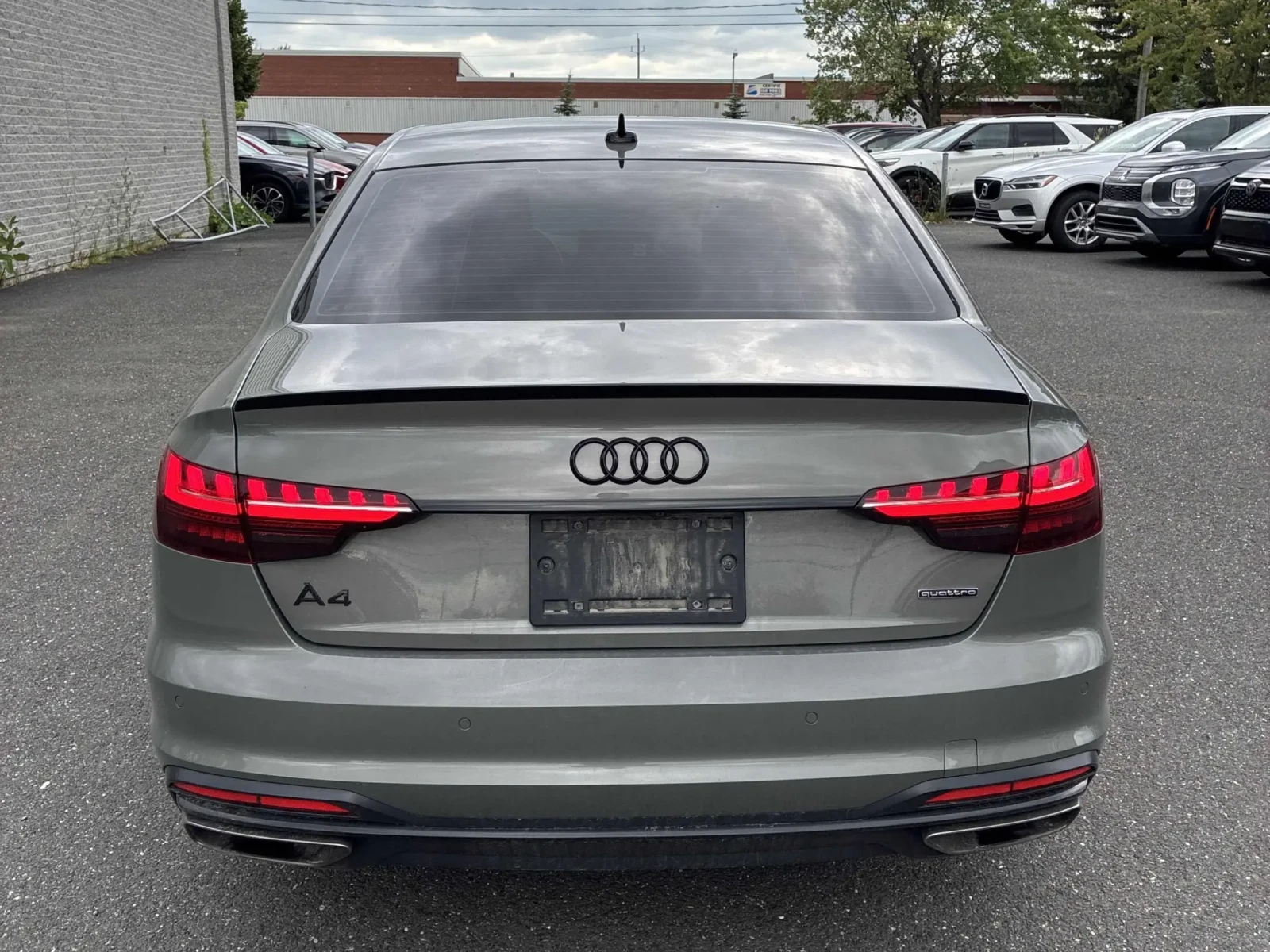 Audi A4 Technik* S-line* 360* B&O, снимка 4 - Автомобили и джипове - 55387687