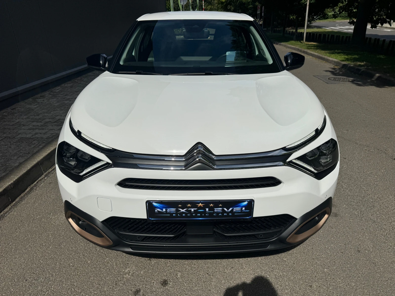 Citroen C4 НАЛИЧЕН ГАРАНЦИОНЕН 13600 КМ ТЕРМОПОМПА , снимка 3 - Автомобили и джипове - 55774776