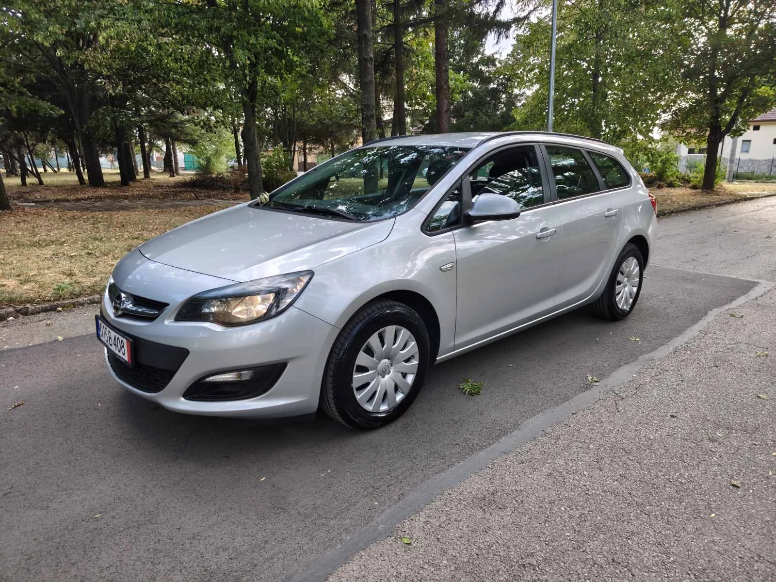 Opel Astra 1.6 CDTI 110к.с., 6 - ск, 2015г., внос от Германия, снимка 9 - Автомобили и джипове - 55904465