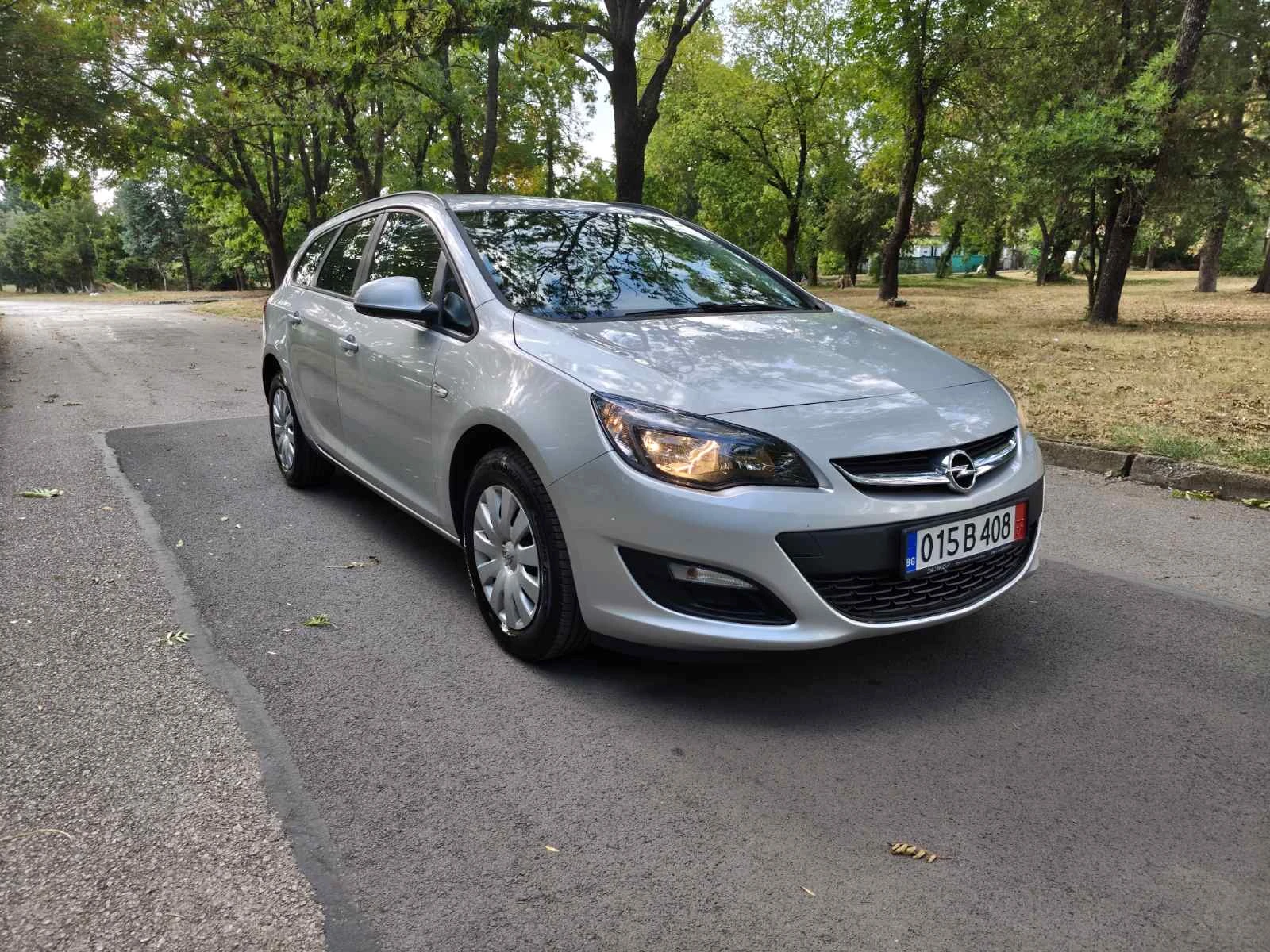 Opel Astra 1.6 CDTI 110к.с., 6 - ск, 2015г., внос от Германия, снимка 3 - Автомобили и джипове - 55904465