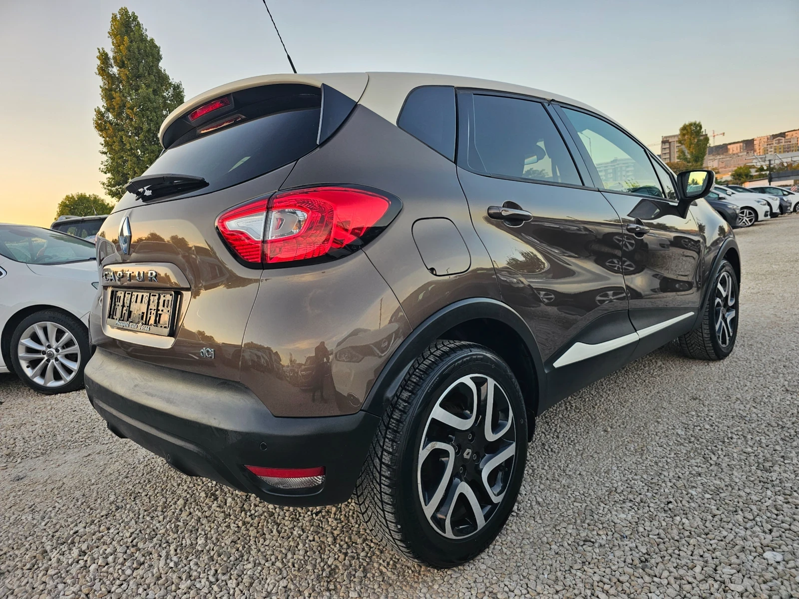 Renault Captur 1.5dCi, 90�.�. | Mobile.bg � ����������� 4