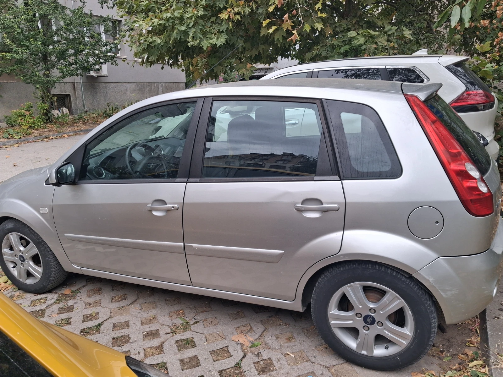 Ford Fiesta, снимка 2 - Автомобили и джипове - 56464075
