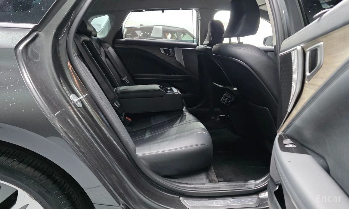 Kia K8, снимка 11 - Автомобили и джипове - 56475310
