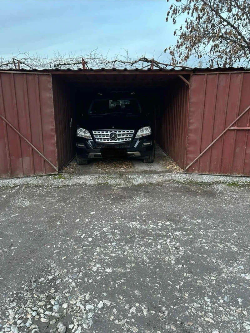 Mercedes-Benz ML 350 Уникална, снимка 12 - Автомобили и джипове - 49094179