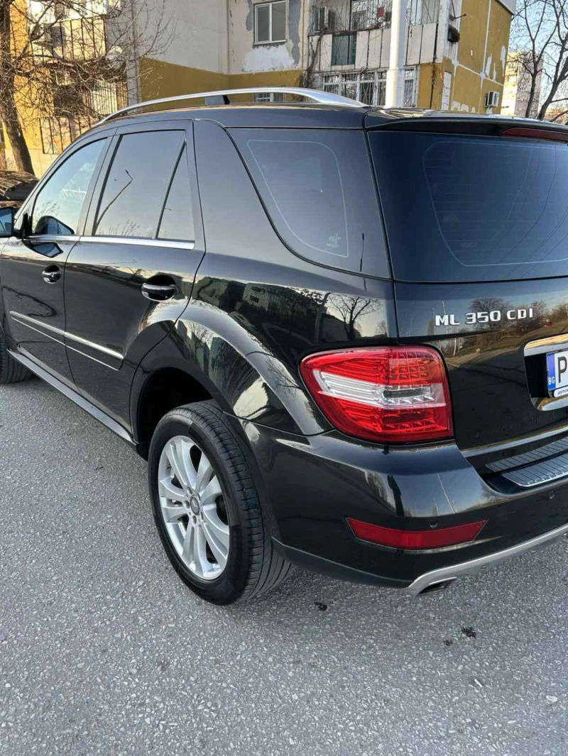 Mercedes-Benz ML 350 Уникална, снимка 5 - Автомобили и джипове - 49094179