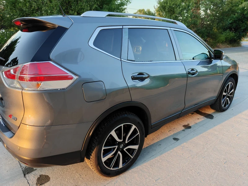 Nissan X-trail 2.0D , снимка 11 - Автомобили и джипове - 51800460