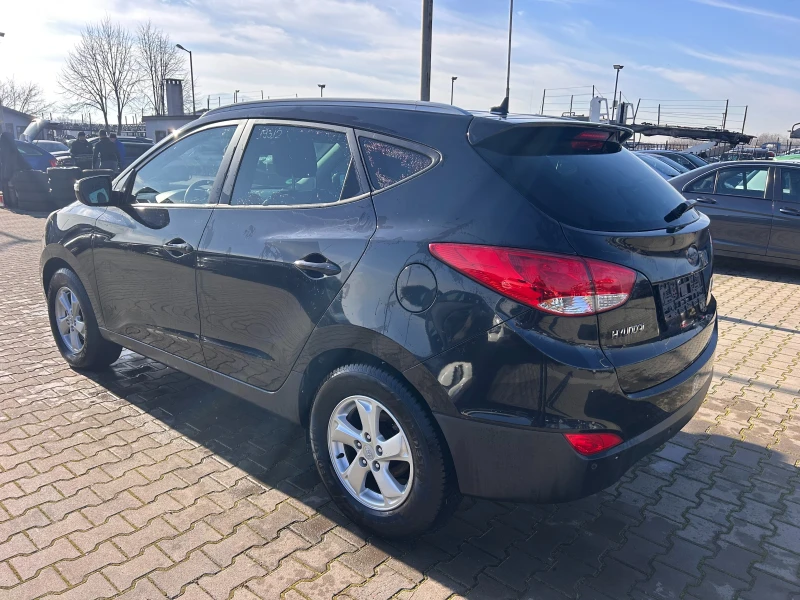 Hyundai IX35 2.0CRDI KOJA EURO 5, снимка 8 - Автомобили и джипове - 52850923