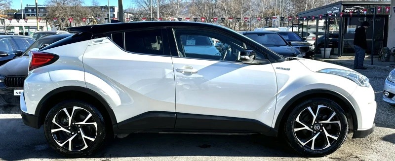 Toyota C-HR 1.8HYBRID 122HP DISTRONIC LANE ASSIST NAVI, снимка 4 - Автомобили и джипове - 52927818