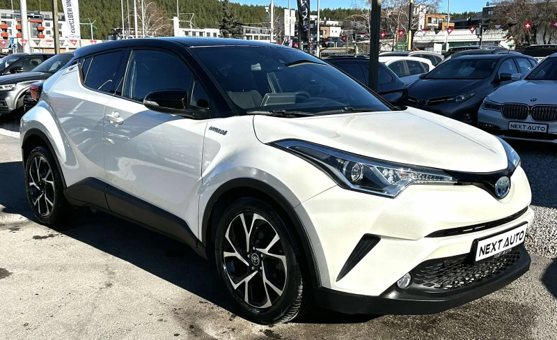 Toyota C-HR 1.8HYBRID 122HP DISTRONIC LANE ASSIST NAVI, снимка 3 - Автомобили и джипове - 52927818
