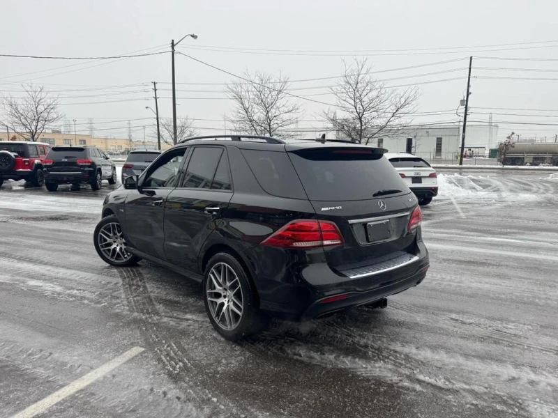 Mercedes-Benz GLE * AMG 43 4MATIC LEATHER PAN/ROOF NAV B/SPOT CAMR *, снимка 6 - Автомобили и джипове - 52990112