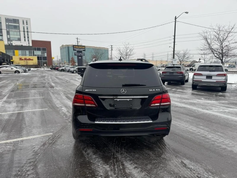Mercedes-Benz GLE * AMG 43 4MATIC LEATHER PAN/ROOF NAV B/SPOT CAMR *, снимка 7 - Автомобили и джипове - 52990112