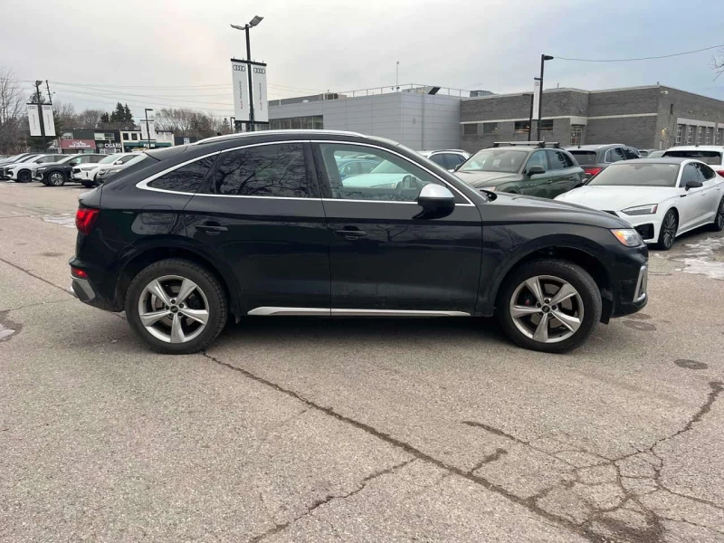 Audi SQ5 * Progressiv * CARFAX * ДИСТРОНИК* ПАНОРАМА* , снимка 3 - Автомобили и джипове - 53569593
