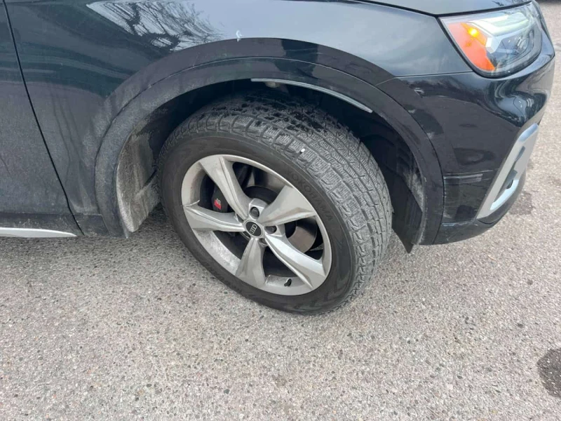 Audi SQ5 * Progressiv * CARFAX * ДИСТРОНИК* ПАНОРАМА* , снимка 7 - Автомобили и джипове - 53569593