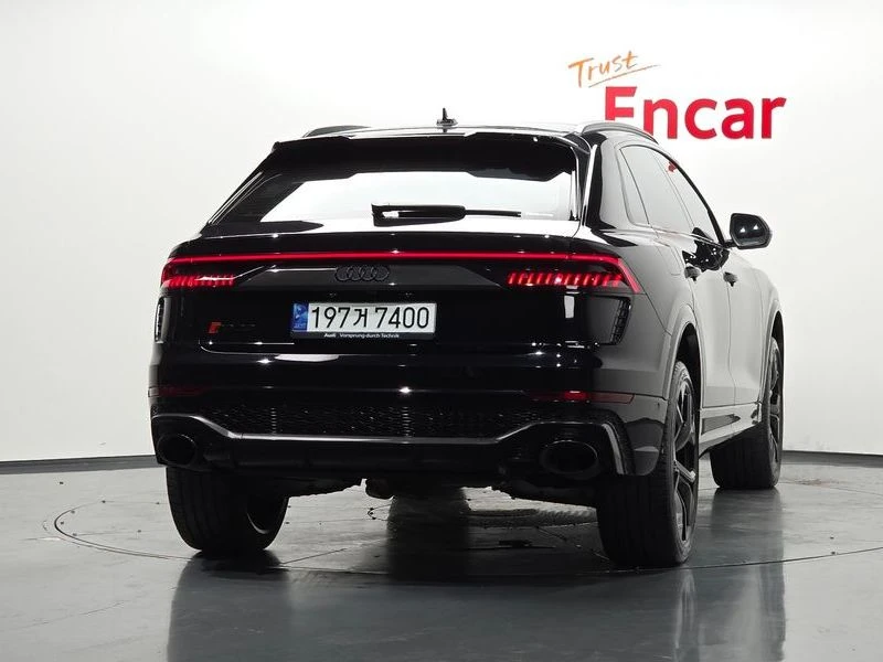 Audi RSQ8 4.0 TFSI Quattro| 600к.с.| ВКЛ.ТЕХНОТЕСТ, снимка 4 - Автомобили и джипове - 55402820