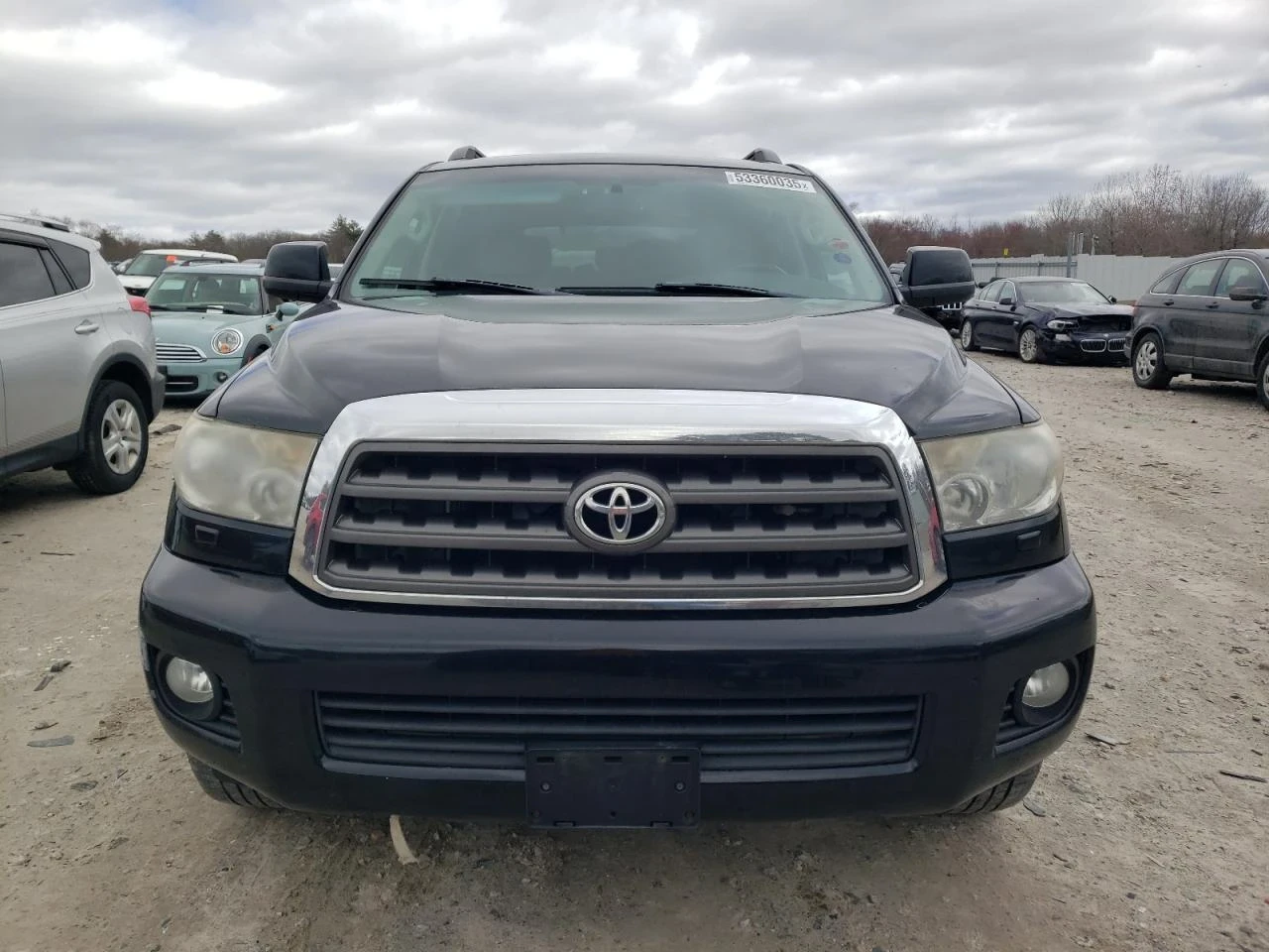 Toyota Sequoia  - изображение 2