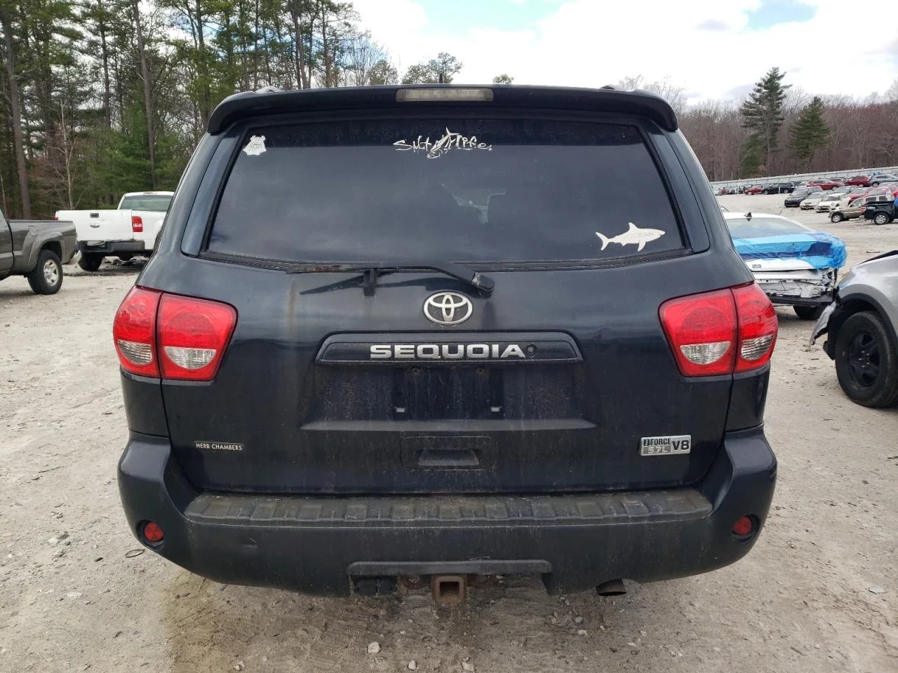 Toyota Sequoia  - изображение 5