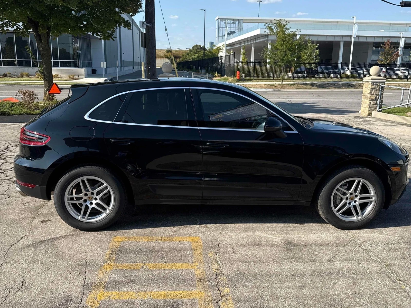 Porsche Macan S CARFAX АВТО КРЕДИТ  - изображение 5