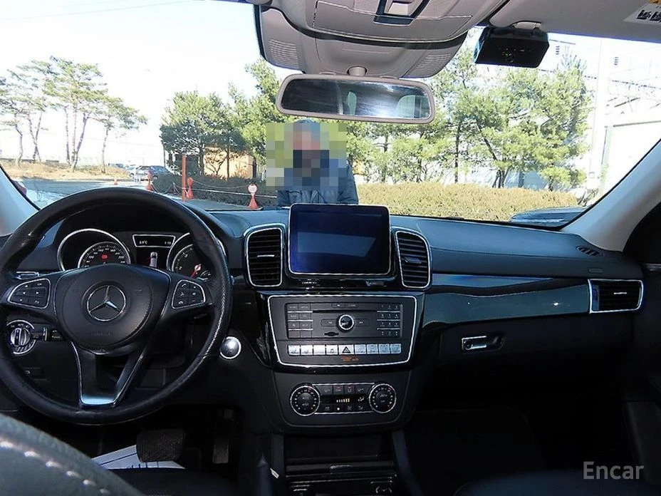 Mercedes-Benz GLS 350, снимка 7 - Автомобили и джипове - 53863148