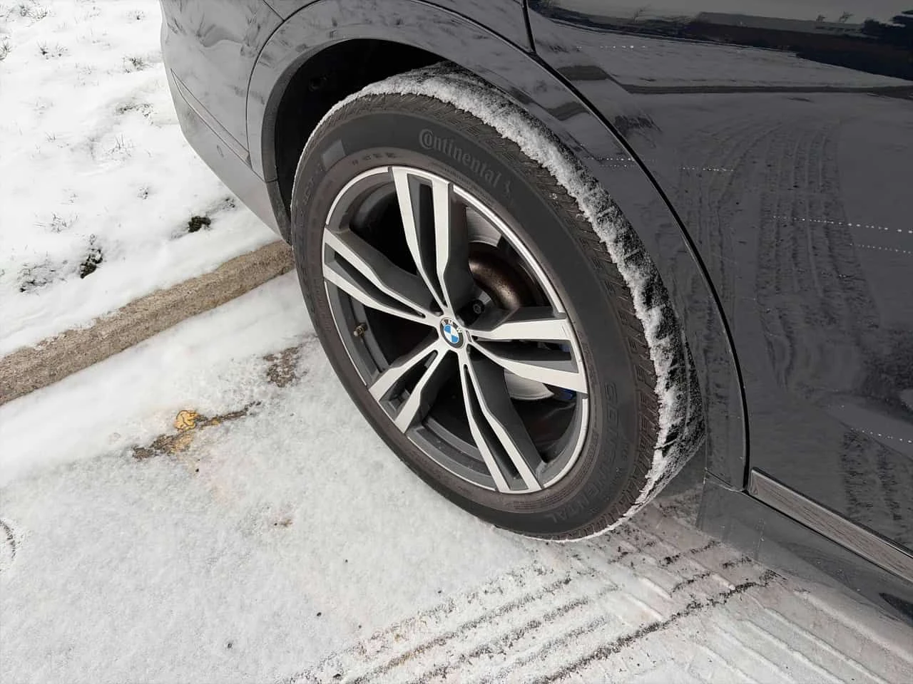 BMW X7 * xDrive40i * ЛАЗЕР * ДИСТРОНИК * 360 * ОБДУХВАНЕ, снимка 11 - Автомобили и джипове - 53953289