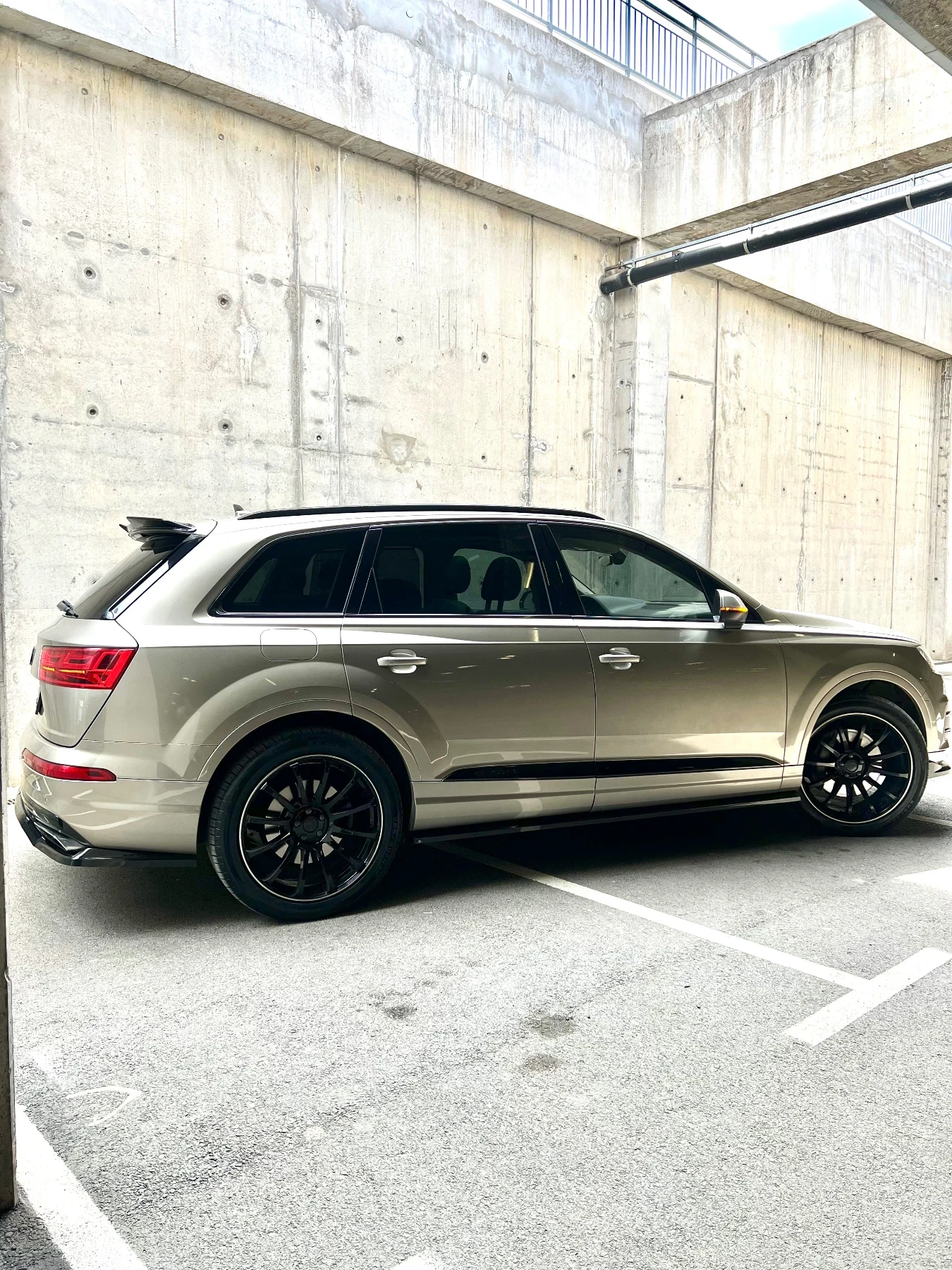 Audi Q7, снимка 4 - Автомобили и джипове - 54269316