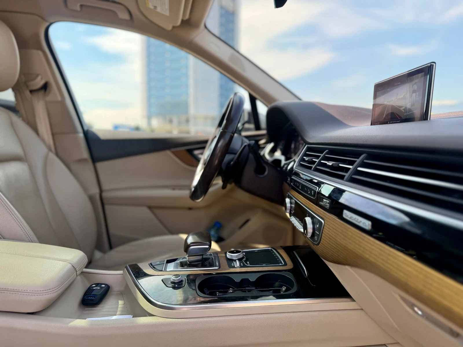 Audi Q7, снимка 7 - Автомобили и джипове - 54269316