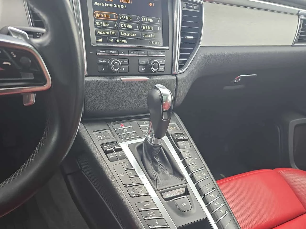 Porsche Macan * Turbo * ОБУДХВАНЕ* BOSE* PANORAMA* , снимка 9 - Автомобили и джипове - 54454857