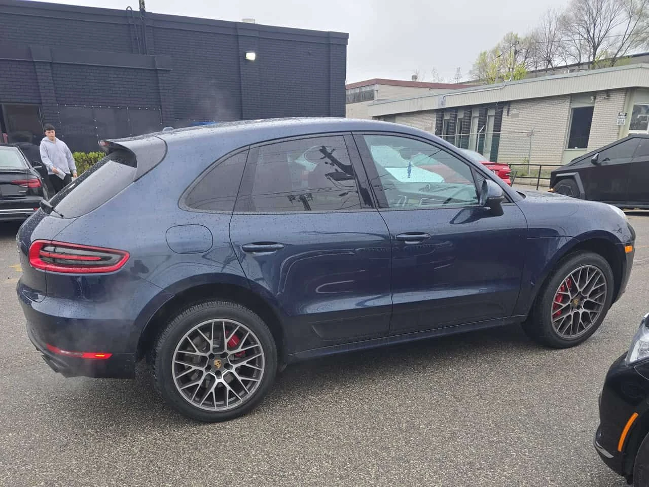 Porsche Macan * Turbo * ОБУДХВАНЕ* BOSE* PANORAMA* , снимка 3 - Автомобили и джипове - 54454857