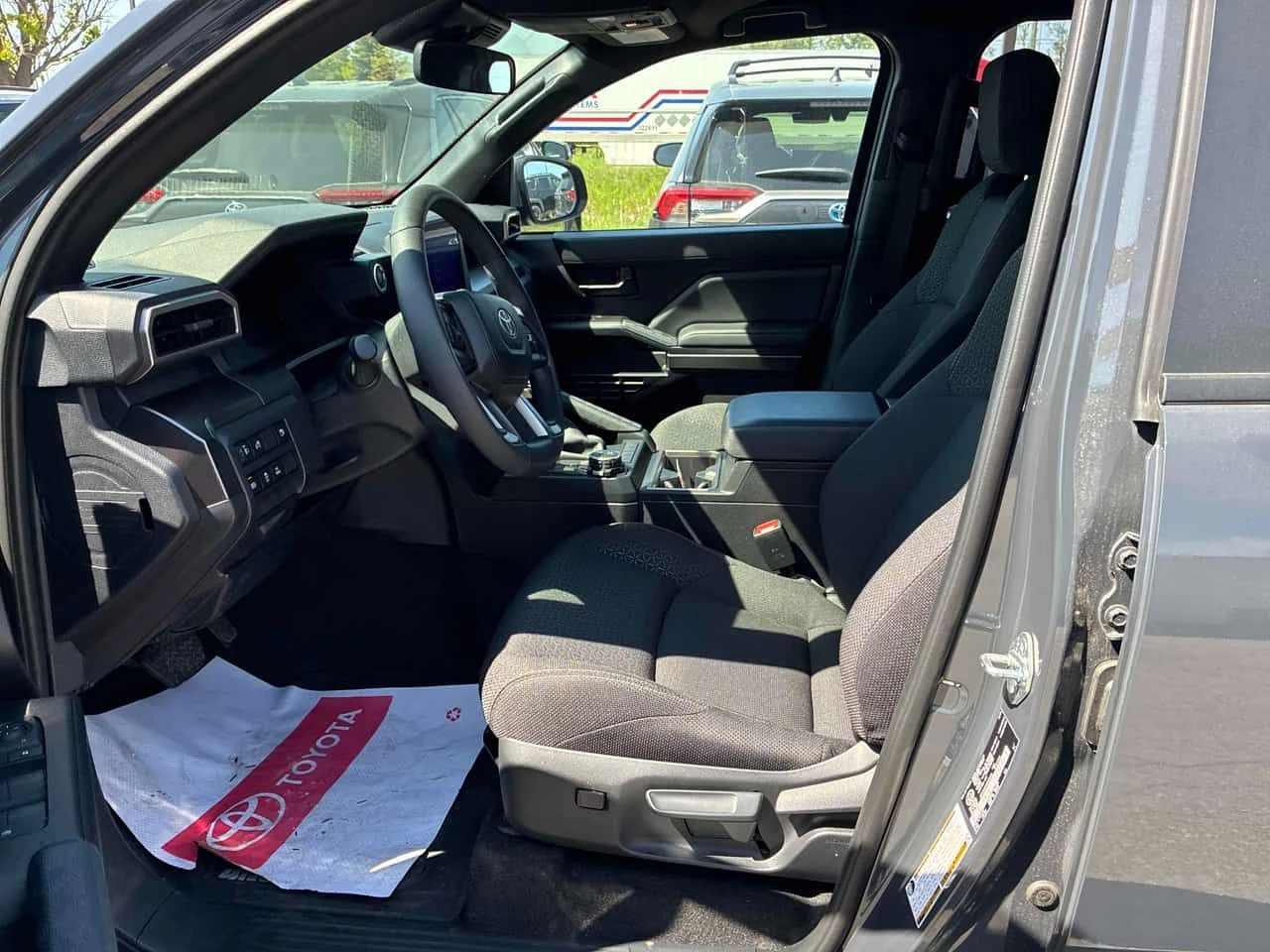 Toyota 4runner * 4WD * АВТОКРЕДИТ БЕЗ ПЪРВОНАЧАЛНА ВНОСКА* , снимка 5 - Автомобили и джипове - 54953225
