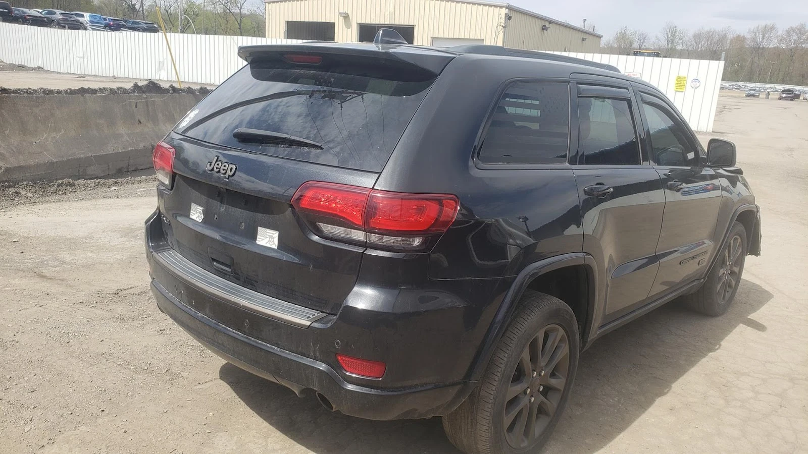 Jeep Grand cherokee 1941 Edition 24 ЧАСА ОФЕРТА за прекупвачи!, снимка 4 - Автомобили и джипове - 55157349