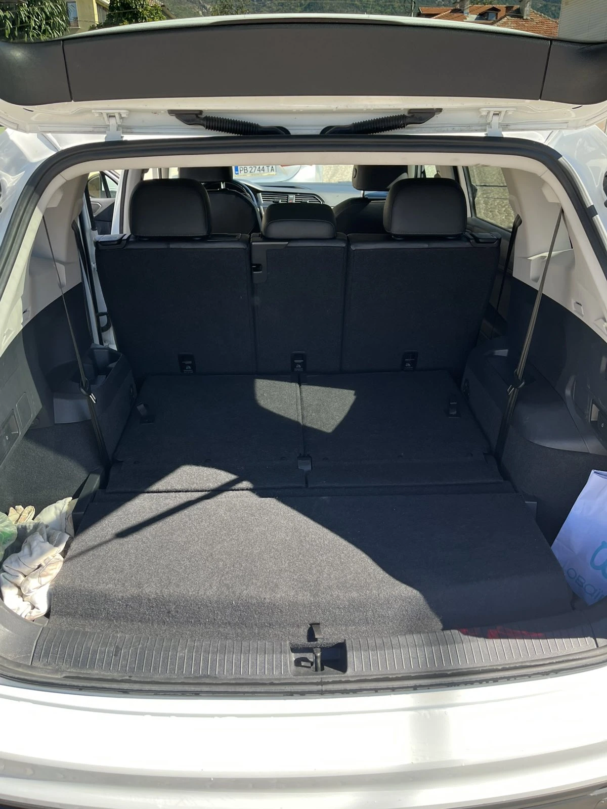 VW Tiguan, снимка 12 - Автомобили и джипове - 55986850