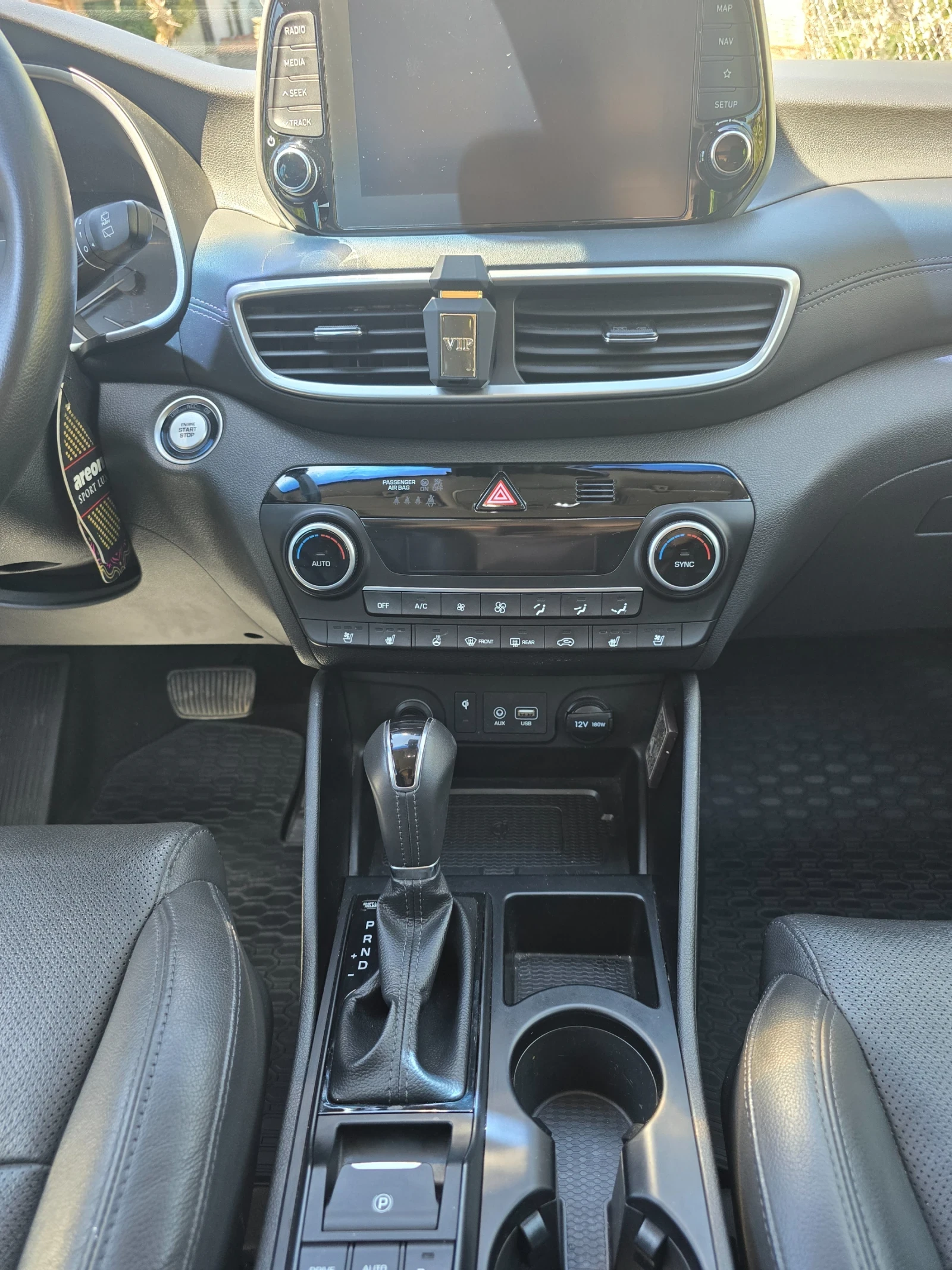 Hyundai Tucson, снимка 11 - Автомобили и джипове - 56745966