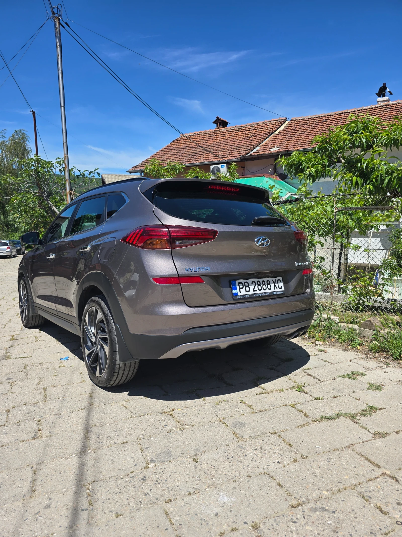Hyundai Tucson, снимка 6 - Автомобили и джипове - 56745966