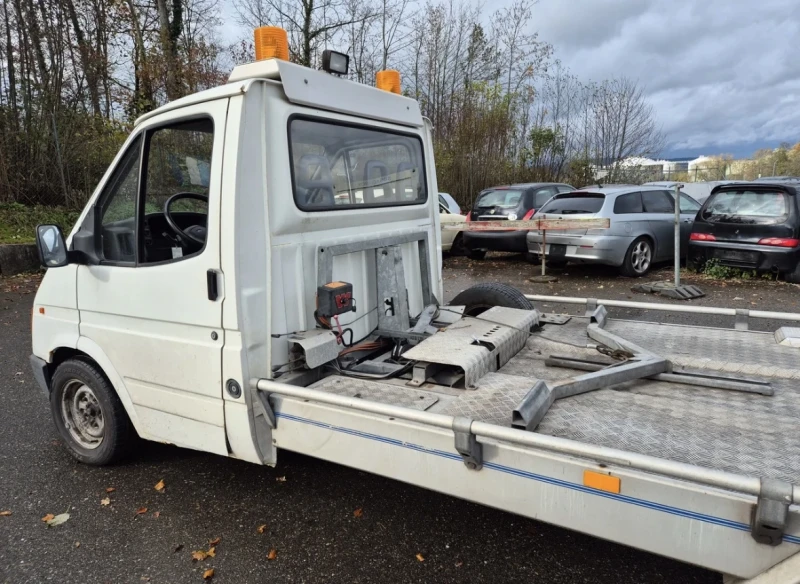 Ford Transit 2.0L, снимка 10 - Бусове и автобуси - 52512301