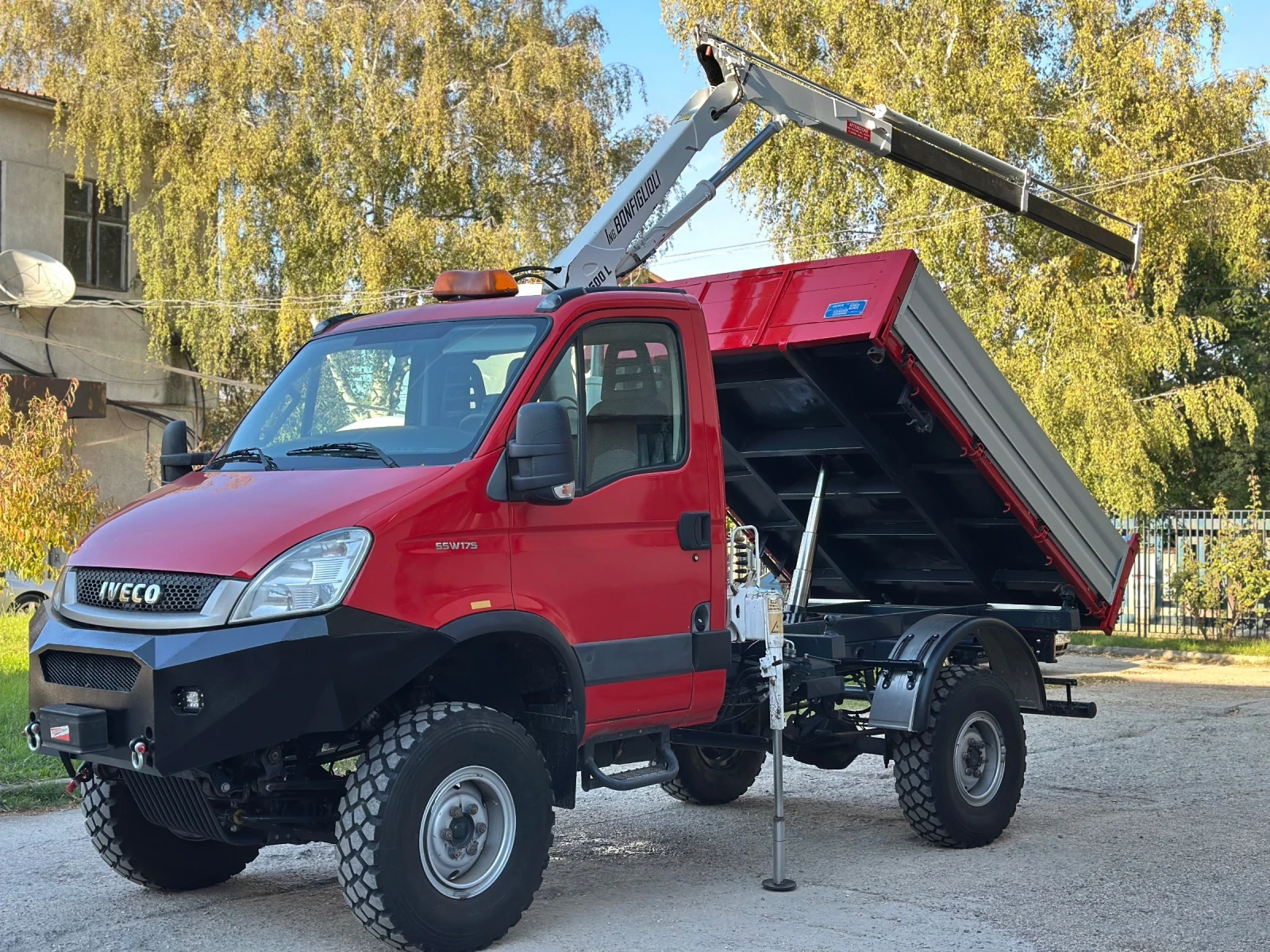 Iveco Daily 4x4, Нов внос, Самосвал + Кран , 4х4 - изображение 3