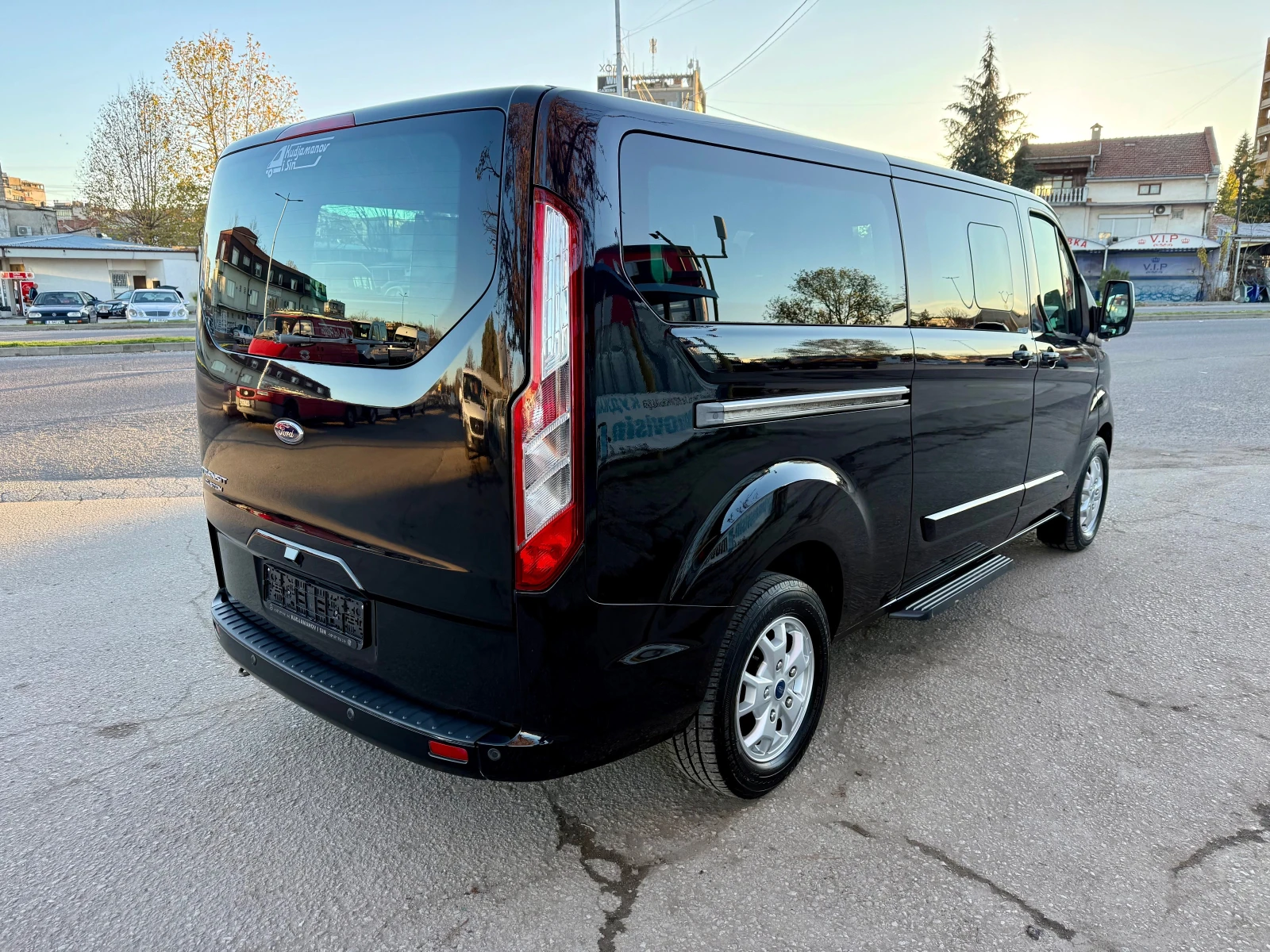 Ford Transit Custom  TOURNEO L2  2.2 TDCI 8 МЕСТА - изображение 5
