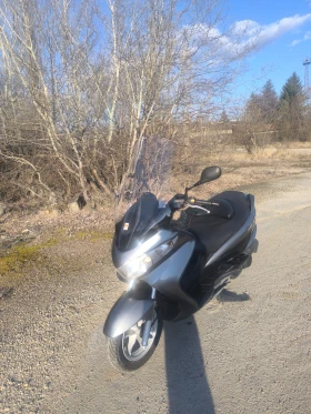 Suzuki Burgman 200 4тактов, снимка 4