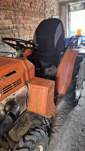      Kubota B1600