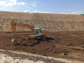 Багер Liebherr A924, снимка 3