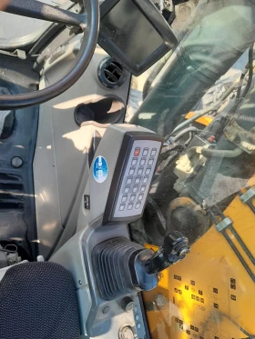  Liebherr A 918 COMPACT + 3    | Mobile.bg    6