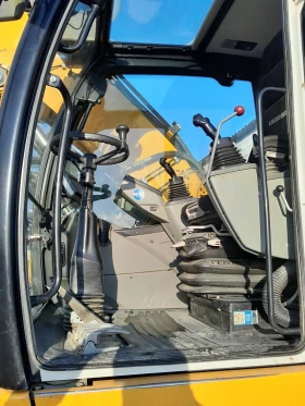  Liebherr A 918 COMPACT + 3    | Mobile.bg    5