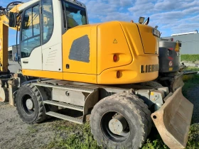      Liebherr A 918 COMPACT + 3   