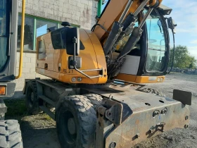      Liebherr A 918 COMPACT + 3   