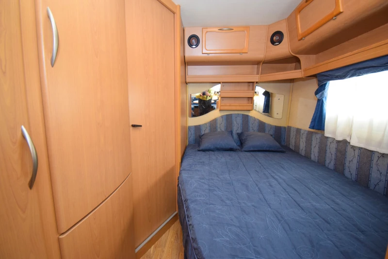 Каравана Kabe Smaragd 520 XL, снимка 12 - Каравани и кемпери - 52919967