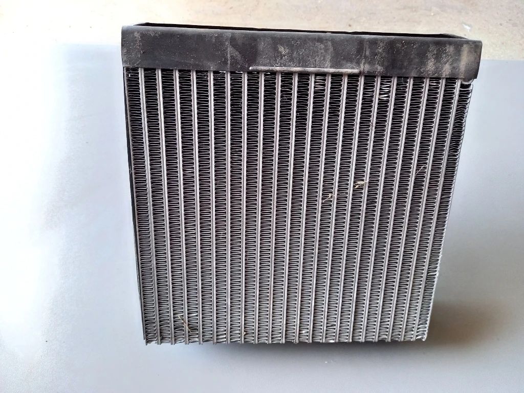 �������� �������� ����� ������� 1.9��� (��������) | Mobile.bg � ����������� 1