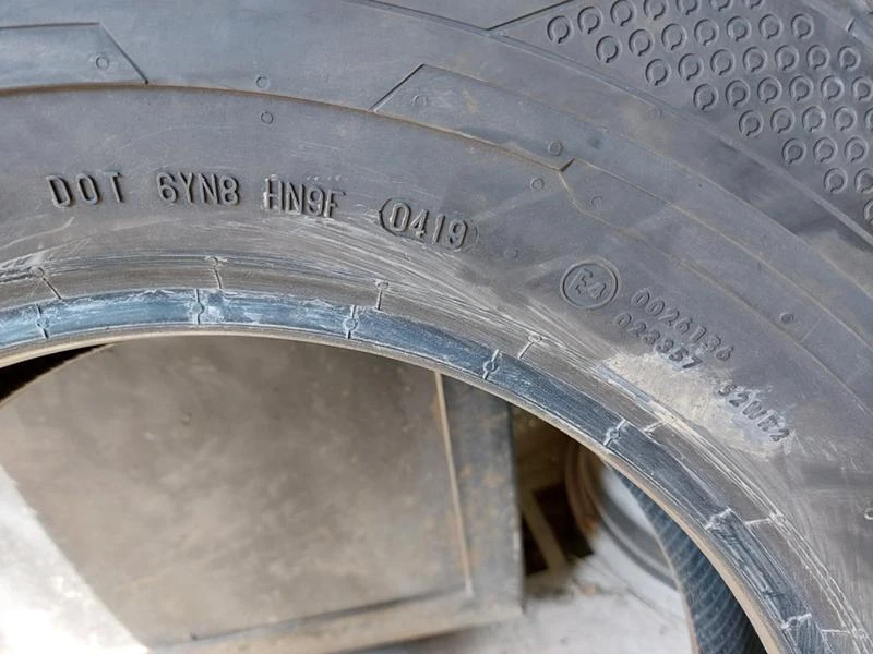 Гуми Летни 215/75R16, снимка 7 - Гуми и джанти - 36790305