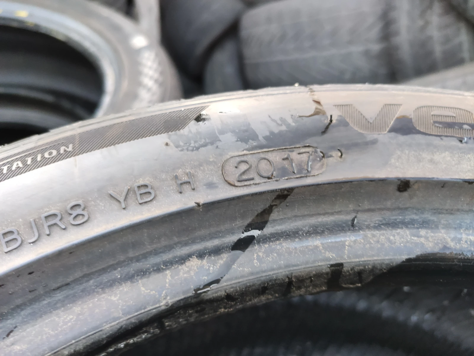  245/40R17 | Mobile.bg   6
