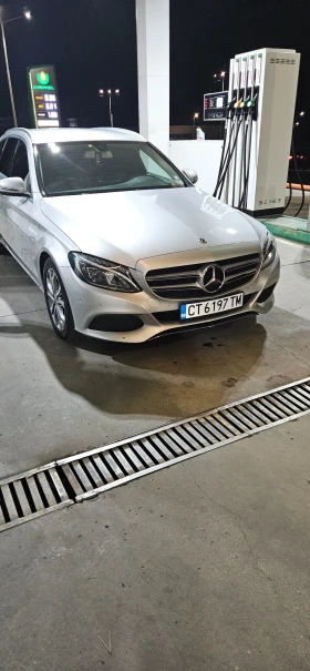Mercedes-Benz C 220, снимка 4